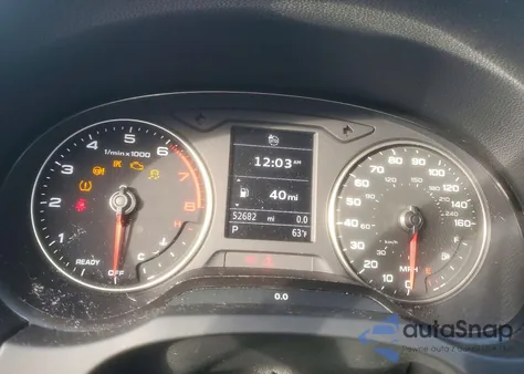 2018 Audi A3 Premium z USA, uszkodzony, nr VIN WAUAUGFF3J1039445